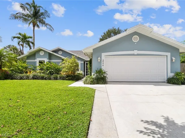 2554 Outrigger Ln, Naples, FL 34104