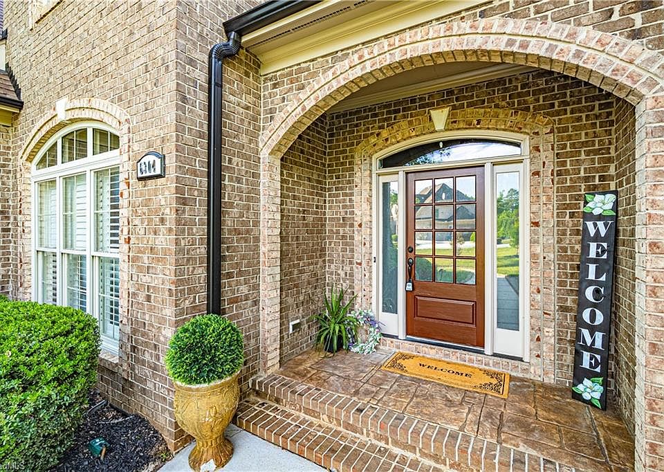 1st image of 6304 Autumn Crest Ct