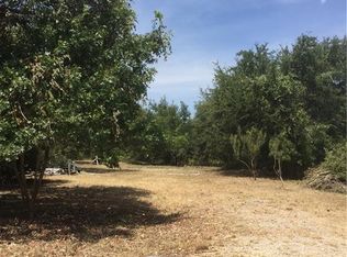 225 Bumblebee Ln, Driftwood, TX 78619