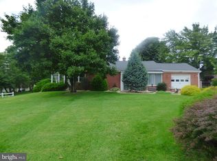 1906 Colonial Rd, Harrisburg, PA 17112