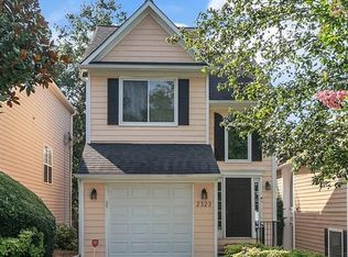 2323 Oak Glenn Cir, Duluth, GA 30096