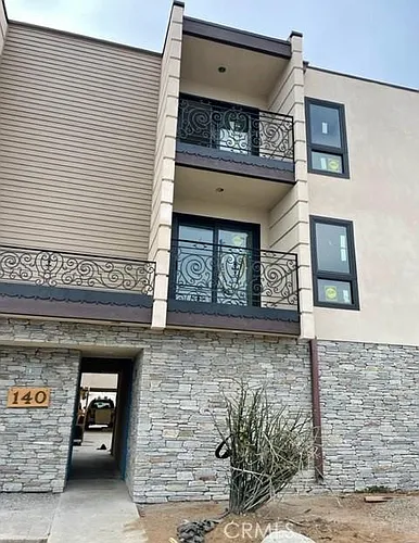 140 Acacia Ave #3 Photo 1