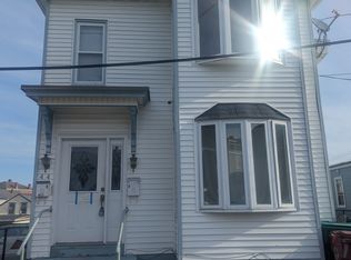 44 Prospect St, Lowell, MA 01852