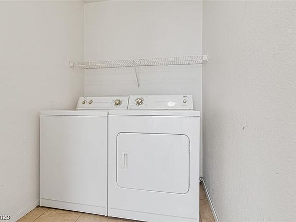 2nd image of 1824 Crystal Gem St