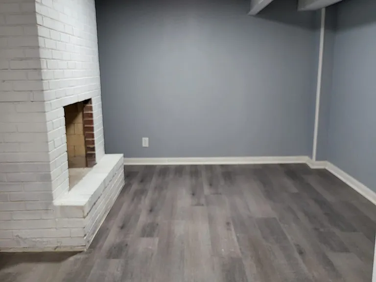 2836 Mersington Ave — Photo 5