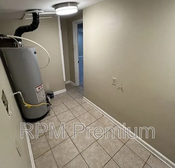 3280 Crestaire Dr — Photo 14