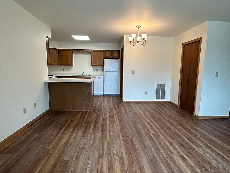 108 S John St #3 — Photo 3