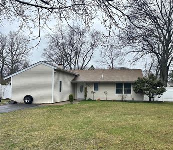 1041 Old Town Road, Coram, NY, 11727