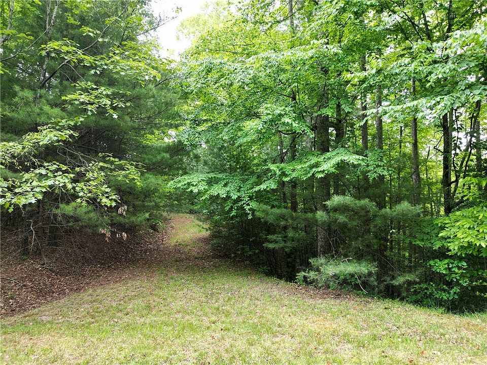 1st image of 4 Fox Cove Road