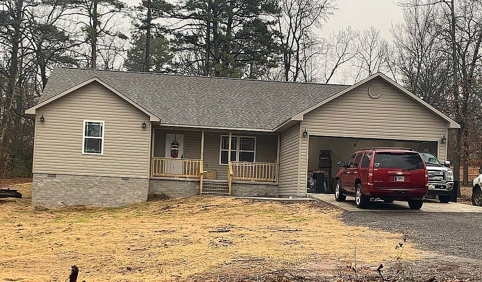 1st image of 31 Ponderosa Dr