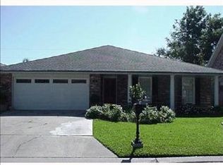 52 Melrose Dr, Destrehan, LA 70047