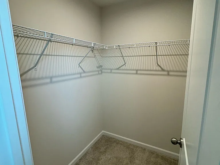 850 Wingtip Way — Photo 3
