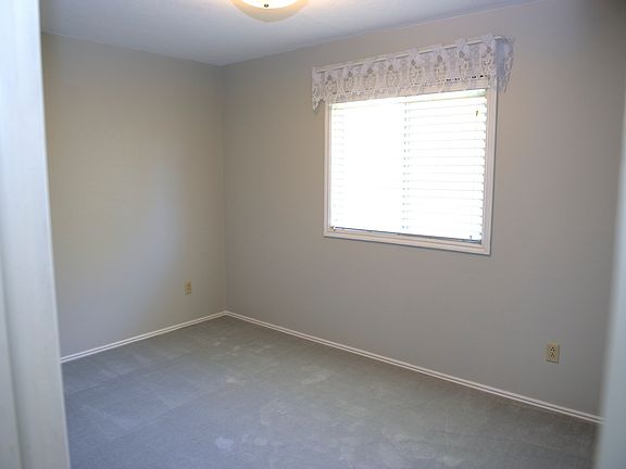 4th image of 2131 Rendezvous Rd