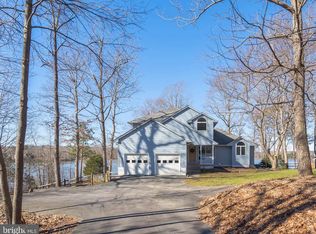 154 Pine Point Pl, Mineral, VA 23117