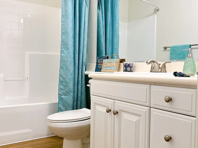 Via Ventura Apartments — Photo 44