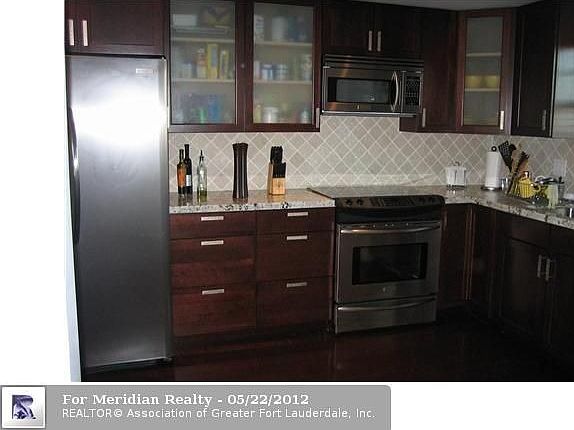 3rd image of 3051 NE 48th St APT 603