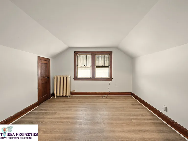 969 Lawson Ave E #2 — Photo 8
