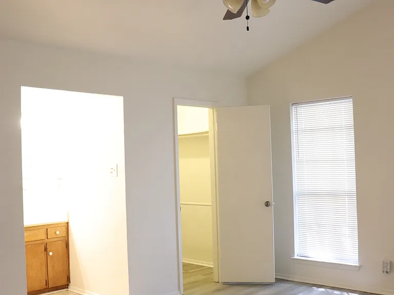 10020 Redondo Dr — Photo 19