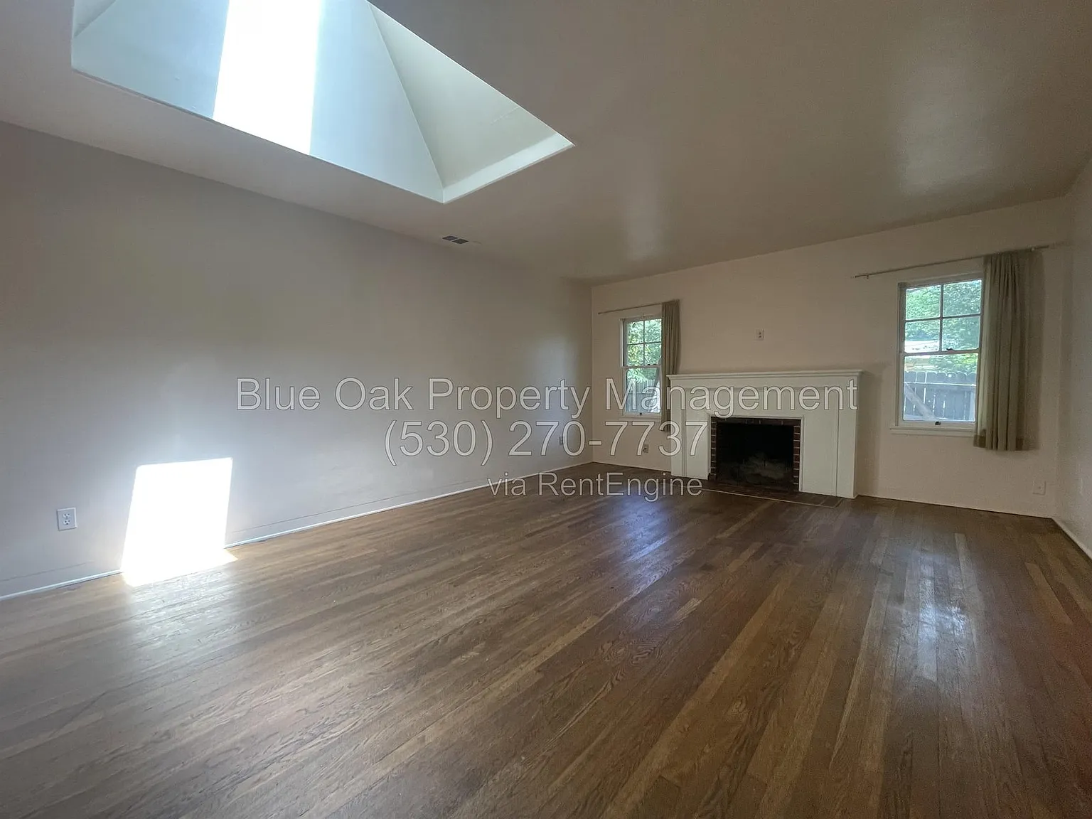 3 bed, 2.0 bath, 1376 sqft, $1,900 — Photo 2