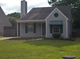 1000 White Cir, Grenada, MS 38901
