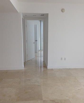 2nd image of 50 Biscayne Blvd APT 4911