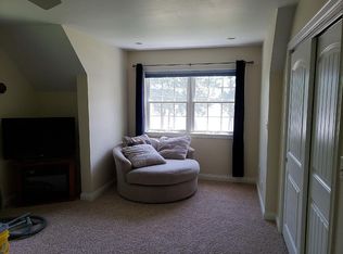 5523 Lake Rd, Oshkosh, WI 54902