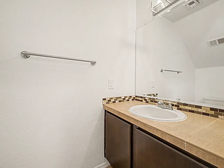 11884 N 112th Way — Photo 18