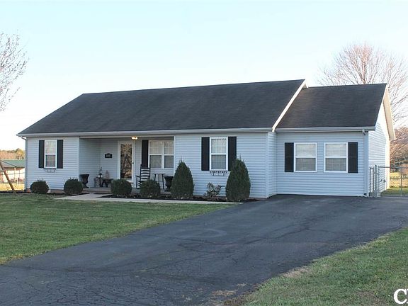 2nd image of 185 Sun Valley Dr