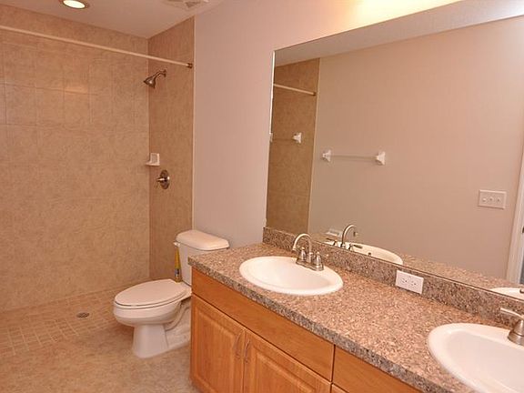 4th image of 6746 Basswood Cir