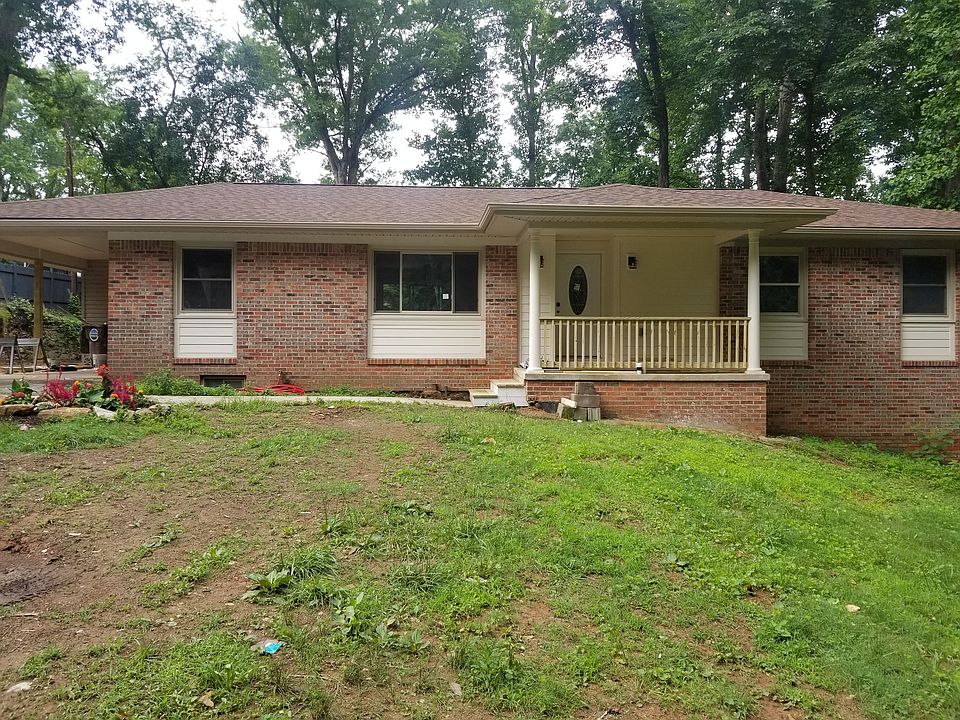 Front of house - under const