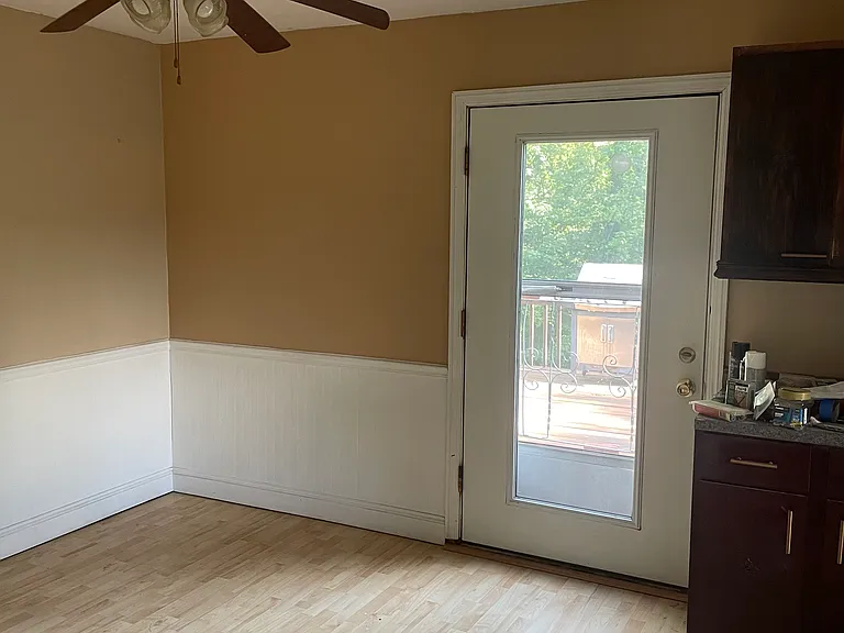 1313 Nichols Pl — Photo 18