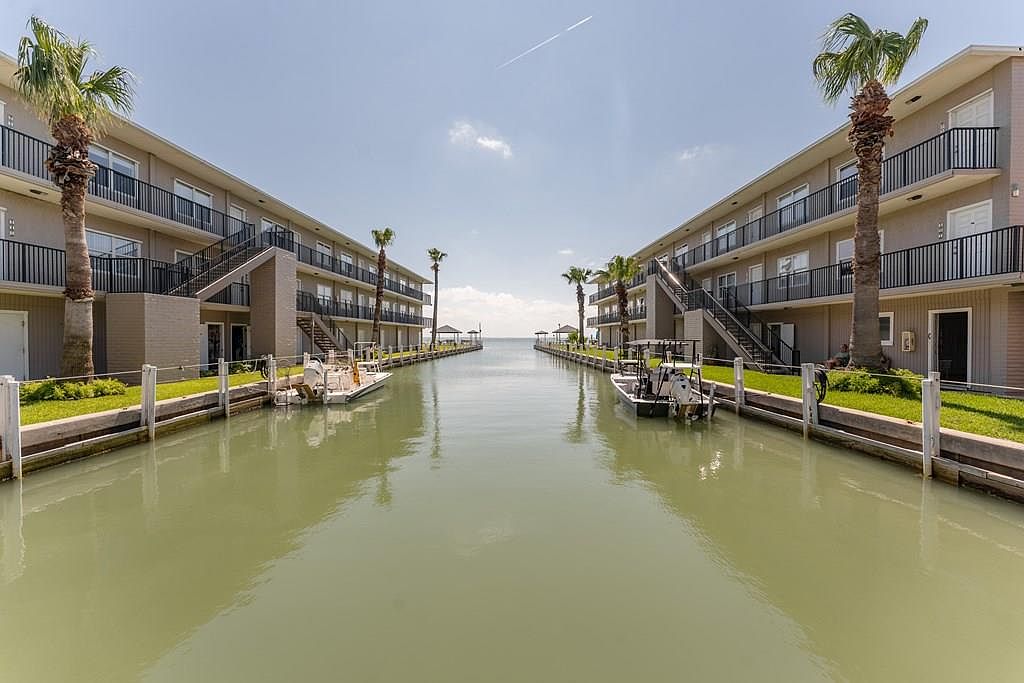 200 Sunnyisle Dr #207, South Padre Island, TX 78597 | MLS #97526 | Zillow