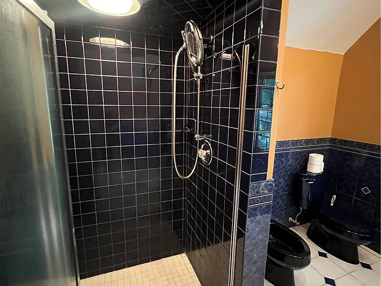 127 Westland Dr — Photo 27