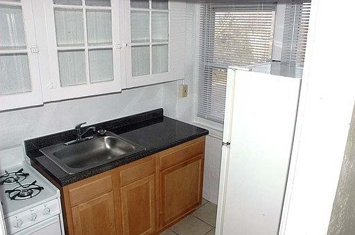 2nd image of 48 S Wycombe Ave APT 15