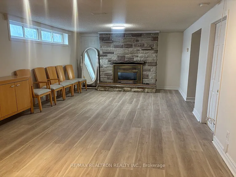 431 Oceanside Ave #A — Photo 7
