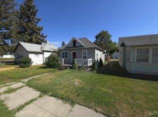 205 E East St #C, Shoshone, ID 83352