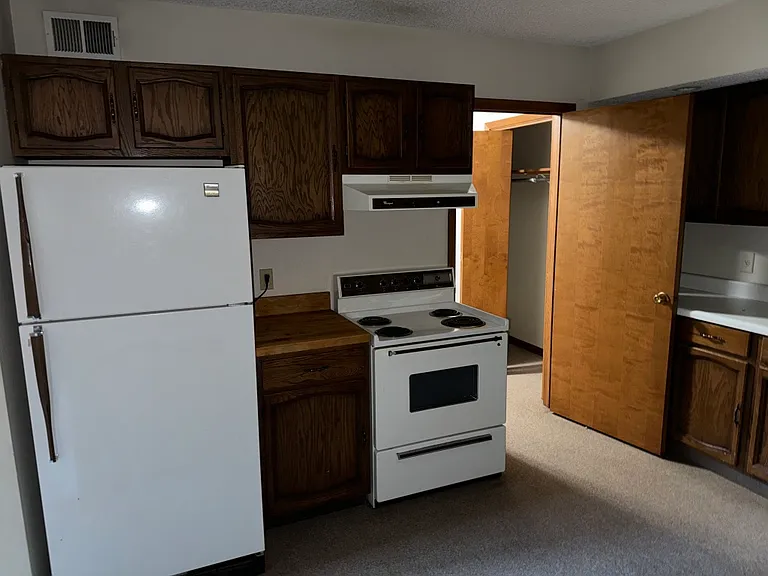Kitchen. Access to laundry room through kitchen.