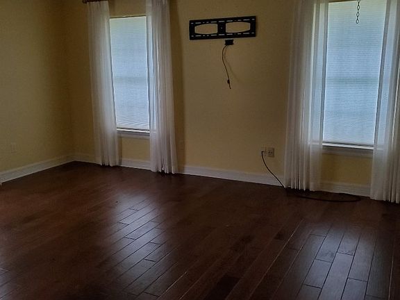 2nd image of 222 Black Gum Ln