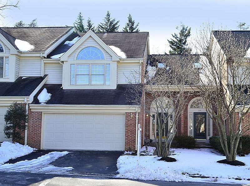 1st image of 117 Follin Ln SE