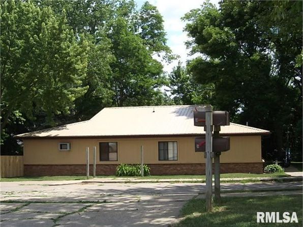 421-435 S 14th St, Le Claire, IA 52753