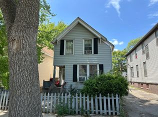 915 S 25th St, Milwaukee, WI 53204