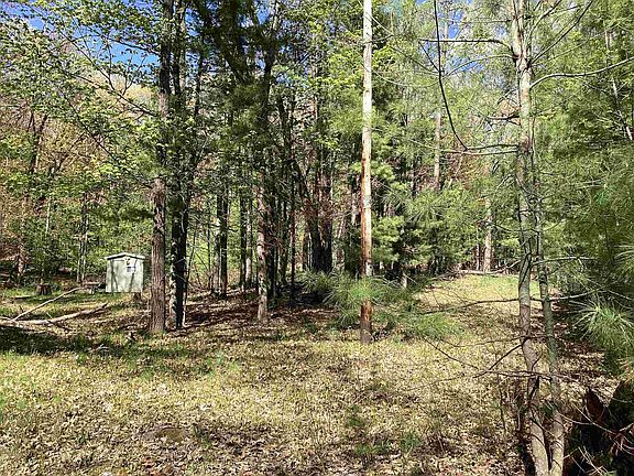 4th image of W3006 Ridge Rd