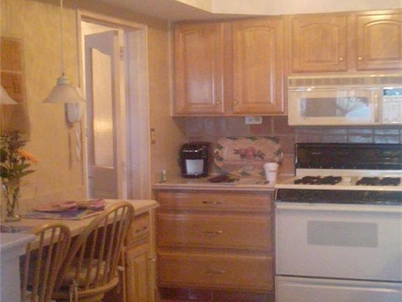 5th image of 377 Westchester Ave APT 1H