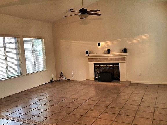 5th image of 9464 N Ann Ave