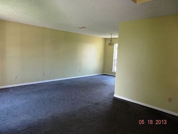 3rd image of 5554 Clintridge Dr