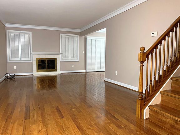 4th image of 1532 Brentwood Dr