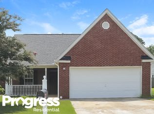 2020 Elm Grove Ln, Hampton, GA 30228