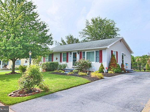 2nd image of 92 Liberty Dr