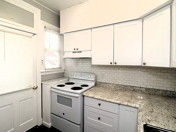 2nd image of 56-58 N Nice St #1L