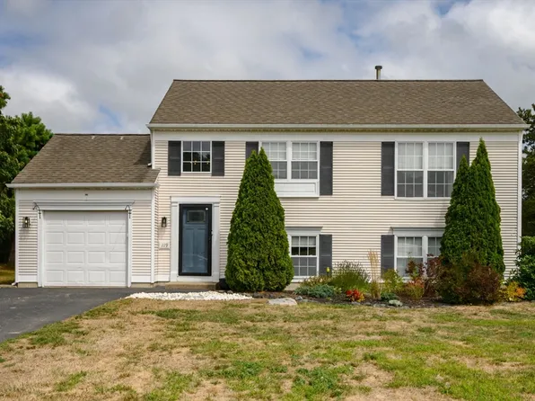 119 Nathan Ln, Plymouth, MA 02360
